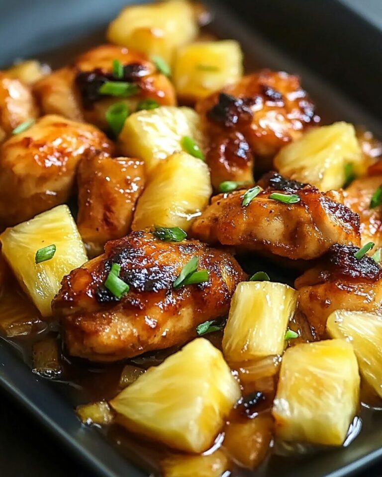 Juicy Pineapple-Glazed Chicken with a Tropical Twist Recipe