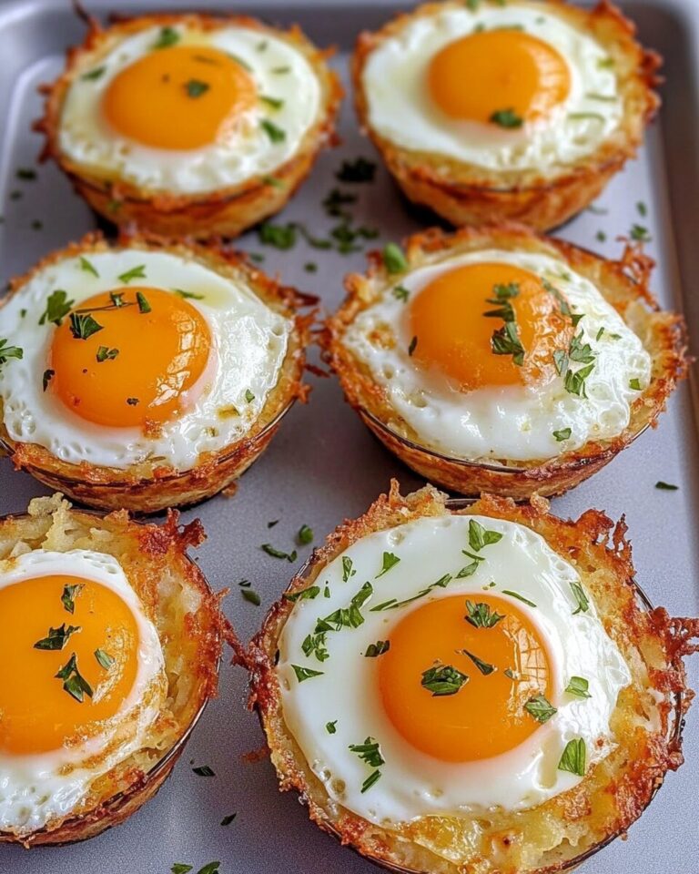 Fluffy Egg-Stuffed Hash Brown Muffins Recipe