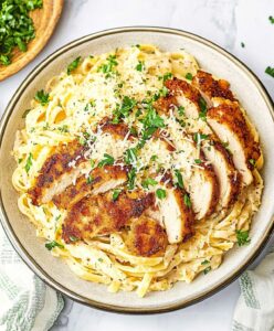 Crispy Chicken With Creamy Pasta Recipe