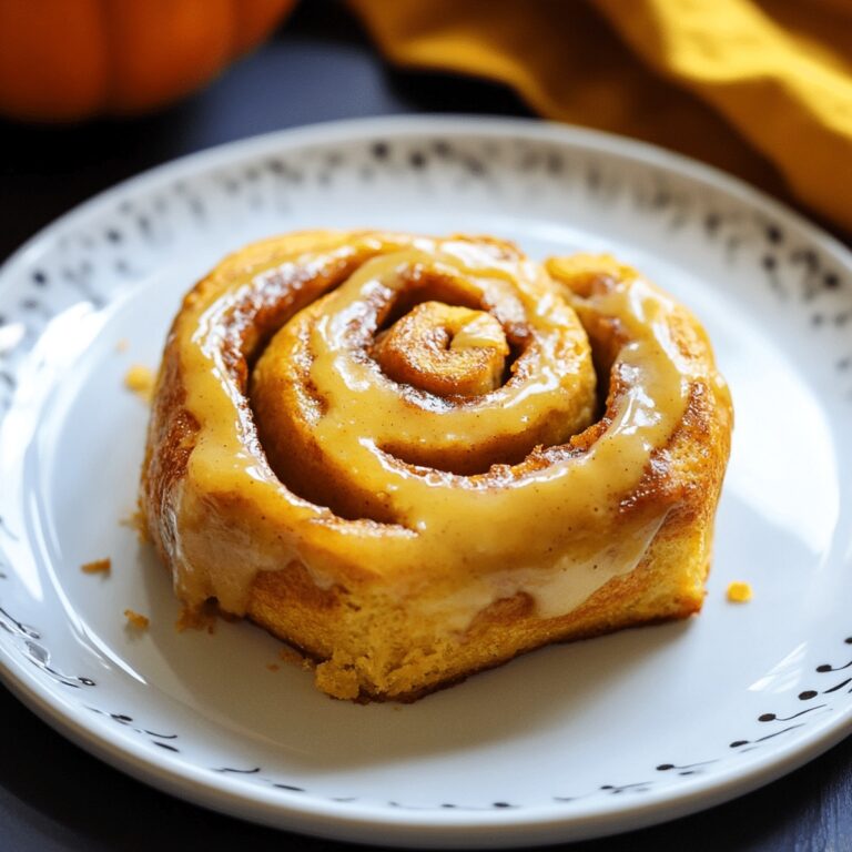Pumpkin Cinnamon Rolls Recipe
