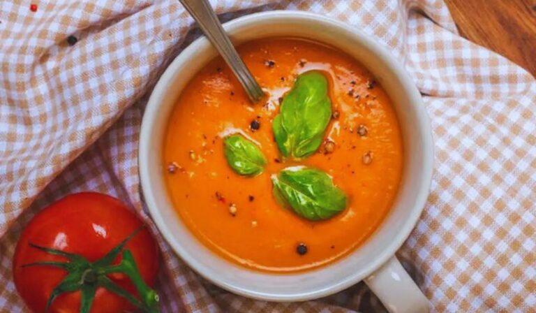 Satiny Tomato Soup Recipe