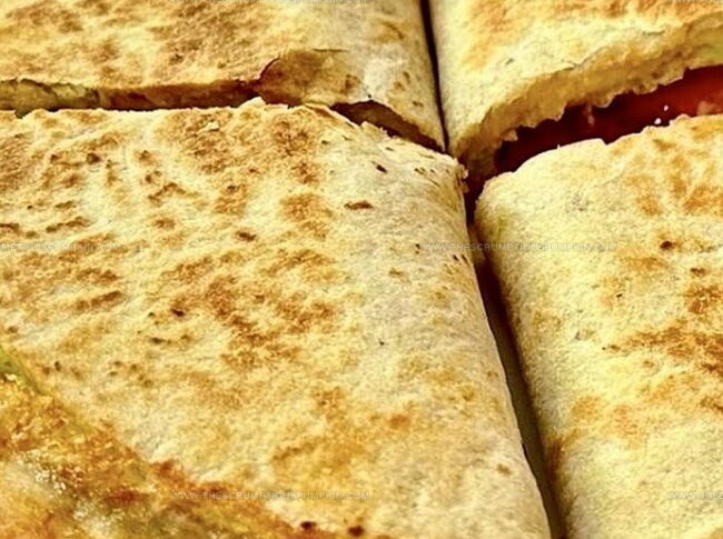 How To Cook Cheesy Stuffed Zucchini Boats With Vegetables