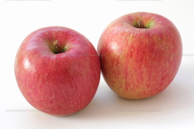 Hokuto Apples