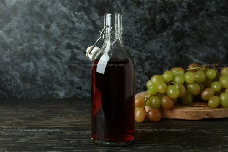5 Red Wine Vinegar Alternatives That Add Tang