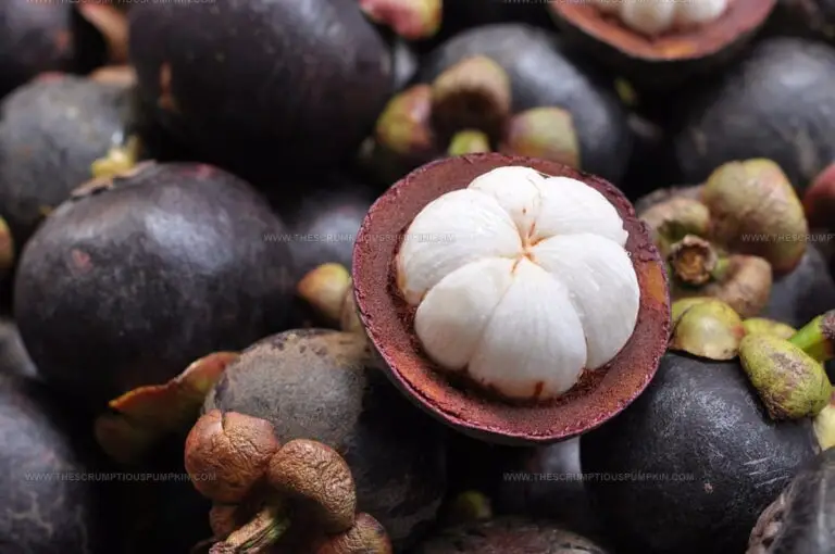 What Does Mangosteen Taste Like? Discover This Tropical Gem