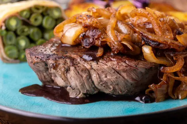 Zwiebelrostbraten