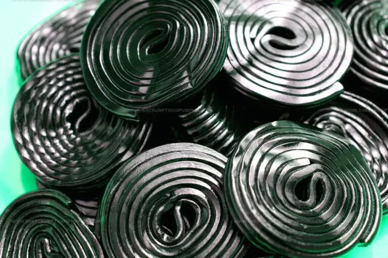 What Does Black Licorice Taste Like? Uncovering This Bold Flavor